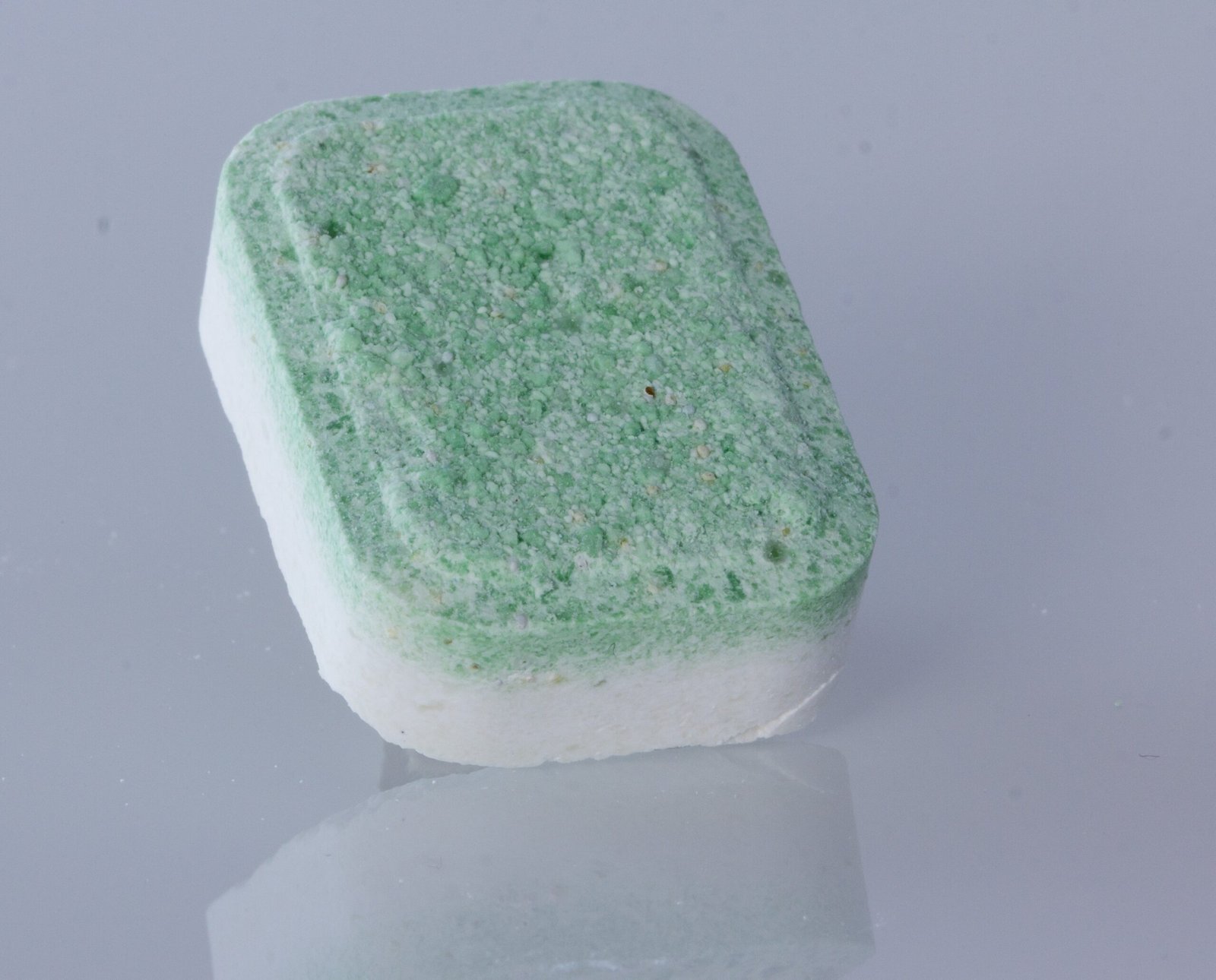 9. Dish Soap for the Dishwasher (Image Credits: Wikimedia)