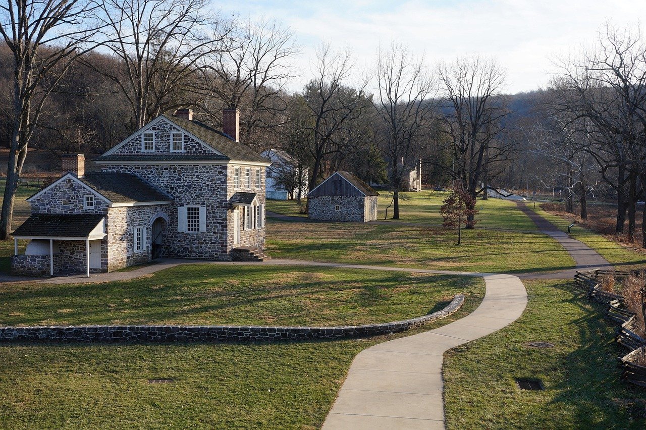 Pennsylvania: Low Flat Rate, Full Retirement Exemption (Image Credits: Pixabay)