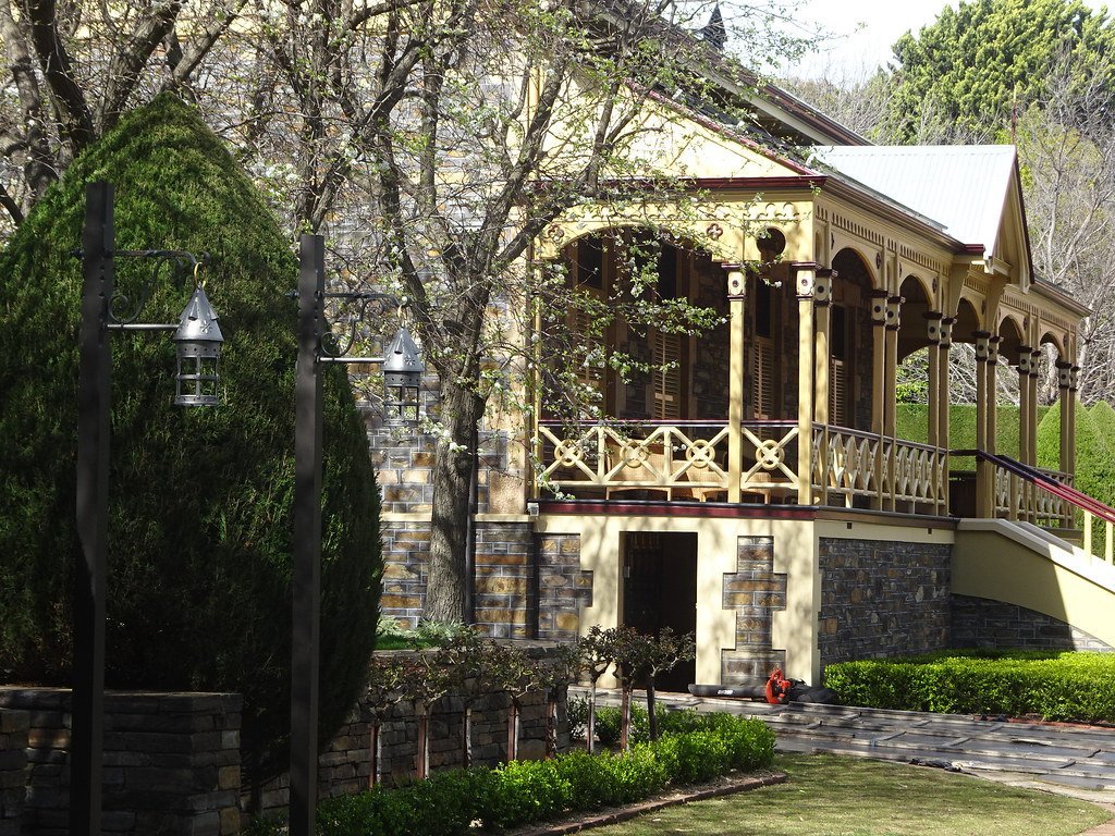 9. Their Home Is Practical, Not Palatial (Image Credits: Flickr)