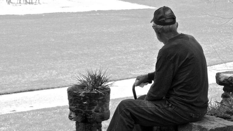 I Retired at 60 and Went Back to Work at 64 - This Was My Mistake