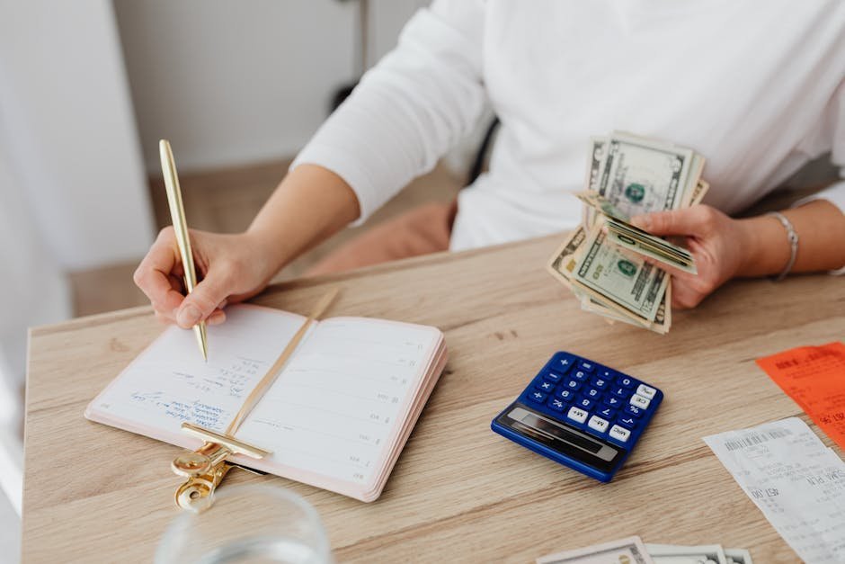 Habit 5: They Budget Every Single Month Without Fail (Image Credits: Pexels)