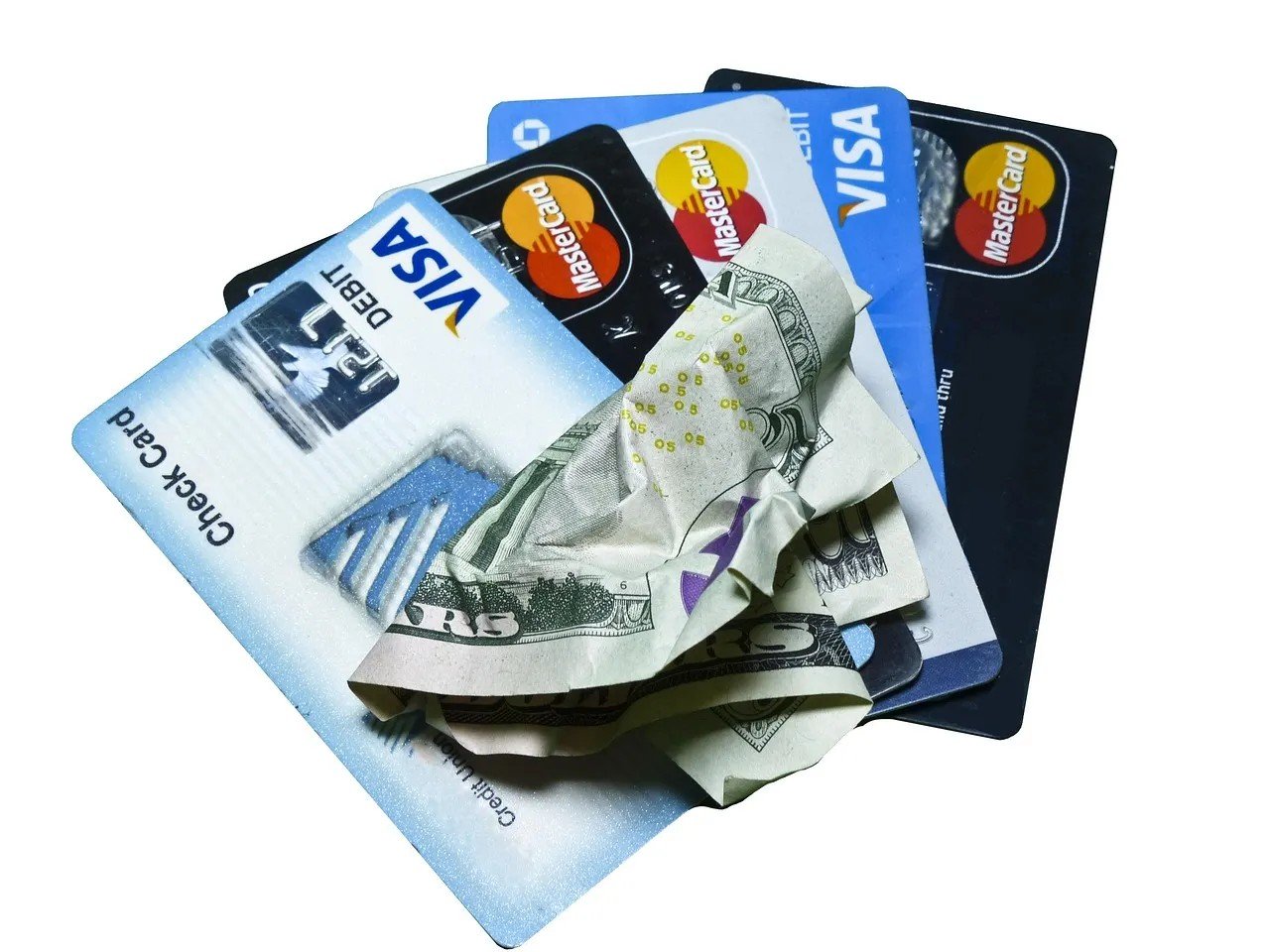 3. The Minimum Payment on the Credit Card Statement (Image Credits: Pixabay)