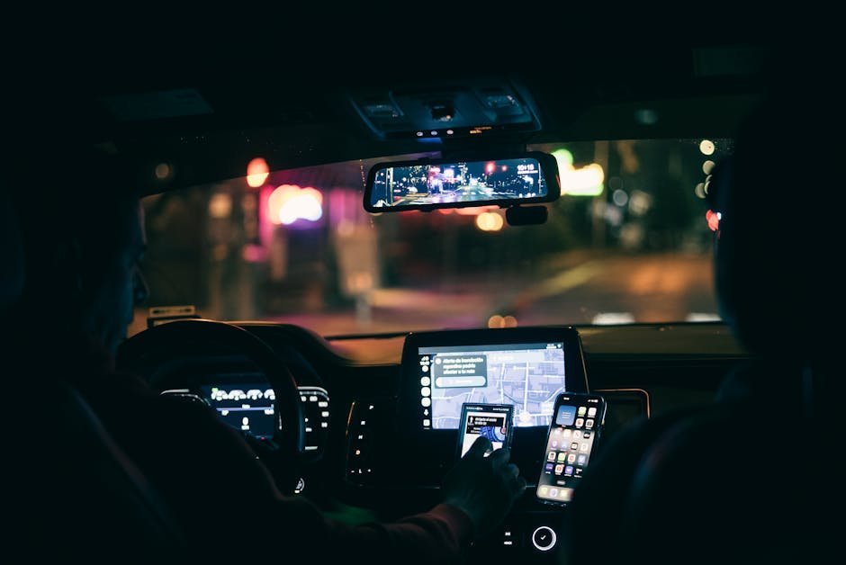 9. Rideshare and Travel Apps Expose Your Lifestyle Spending Priorities (Image Credits: Pexels)