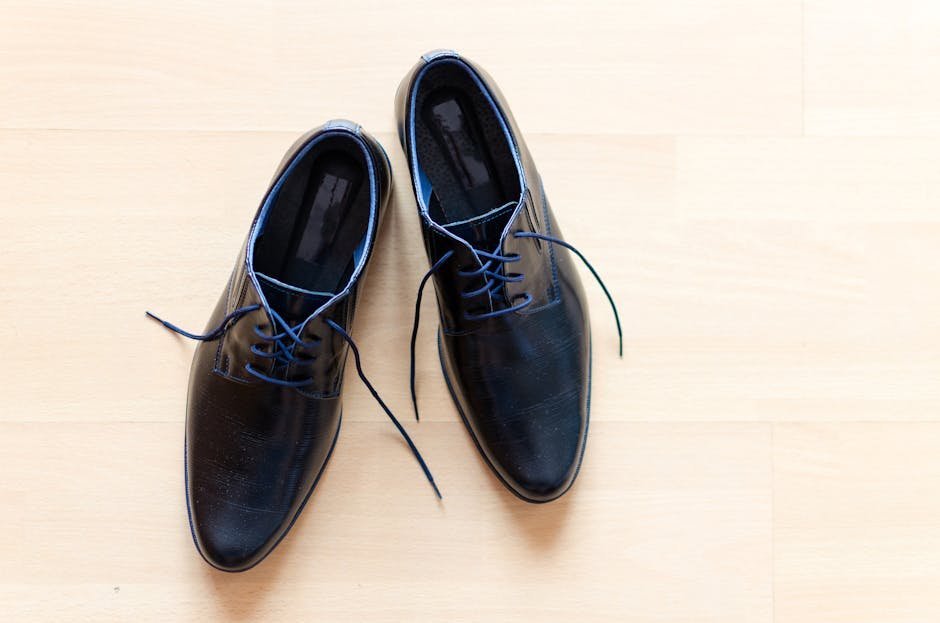 10. Your Shoes Tell a Surprisingly Detailed Story on Their Own (Image Credits: Pexels)