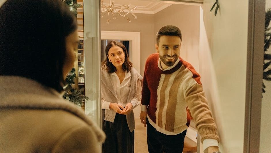 7 Signs Your "Quiet" Neighbor is Secretly a Millionaire (And 5 Signs They're Broke)