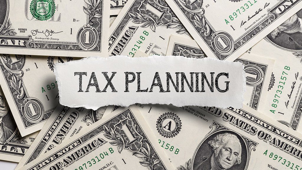 9. They Avoid Talking About or Planning for Taxes (cafecredit, Flickr, CC BY 2.0)