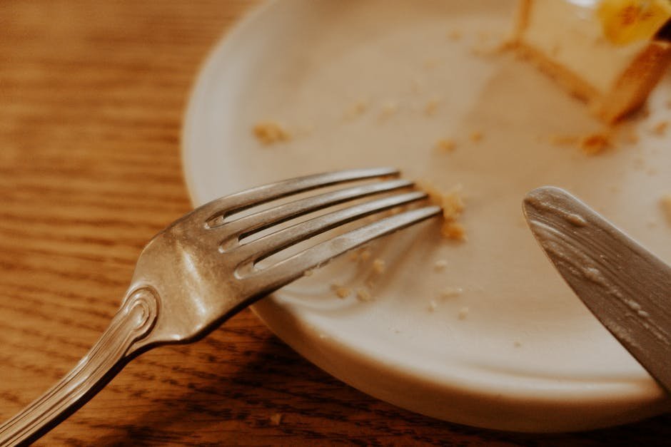 8. Complaining About Food You've Already Finished (Image Credits: Pexels)