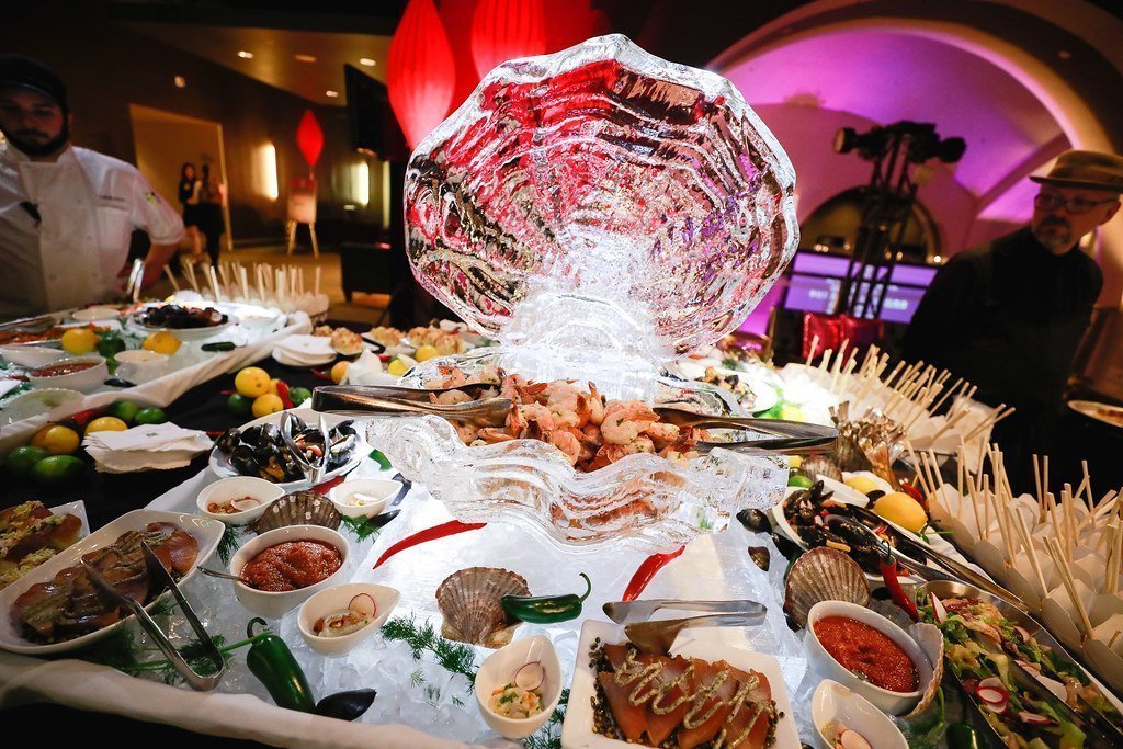 6. Going to the Buffet While Visibly Unwell (SickKids Foundation, Flickr, CC BY 2.0)