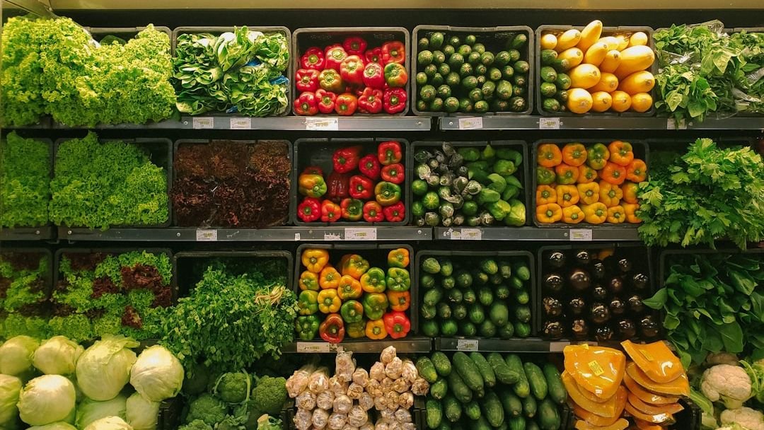 10 Things the Top 1% Never Buy at the Grocery Store (Even If They're on Sale)